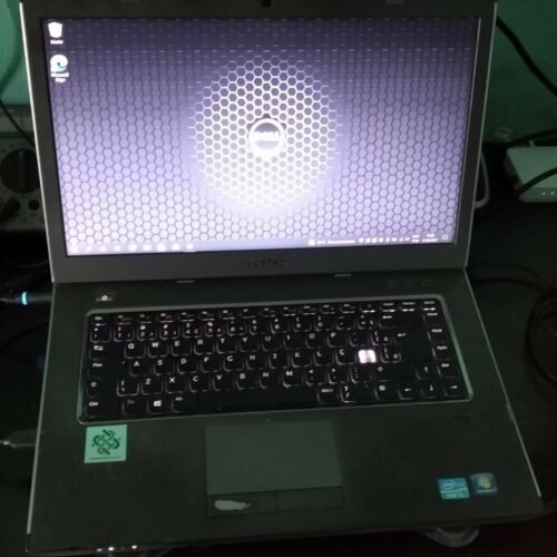 <b>VENDIDO</b> Dell Vostro 3560 i5 3230M com biometria