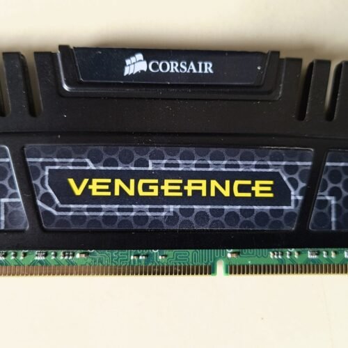 <b>VENDIDO</B> Pente de memória 8Gb Corsair Vengeance DDR3 1600Mhz