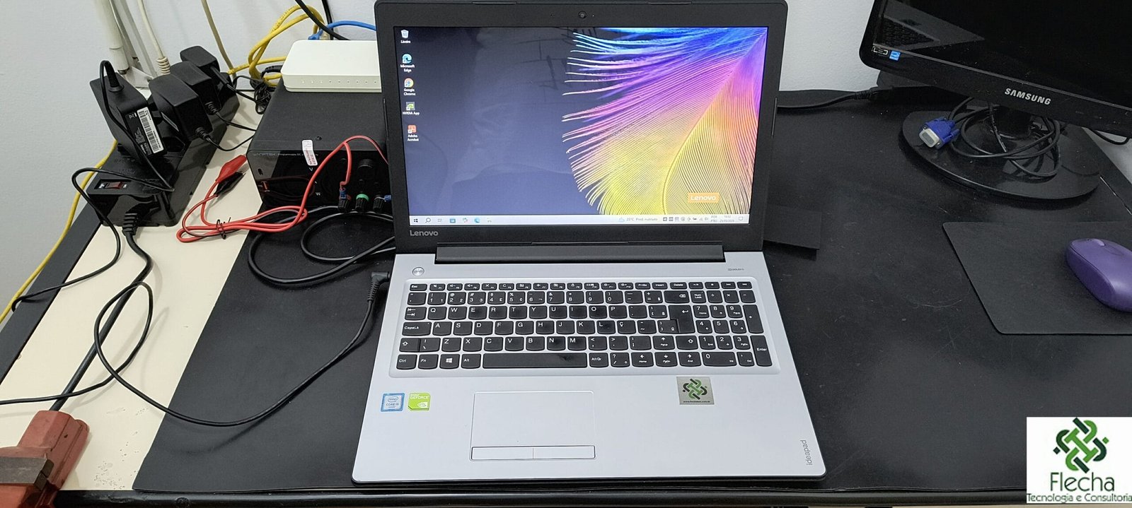 Notebook Lenovo-310-15ISK-Type-80UH em estado de novo